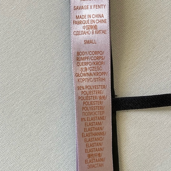 Savage X Fenty Women’s Black “Locket Down Bra Collection,” Size Small (32C/D) - Picture 10 of 14